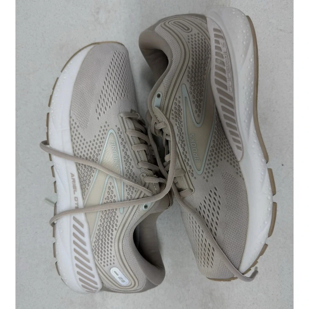 Brooks Ariel GTS 23 Shoes Womens Size 9 Beige Sneakers Running Athletic Jogging